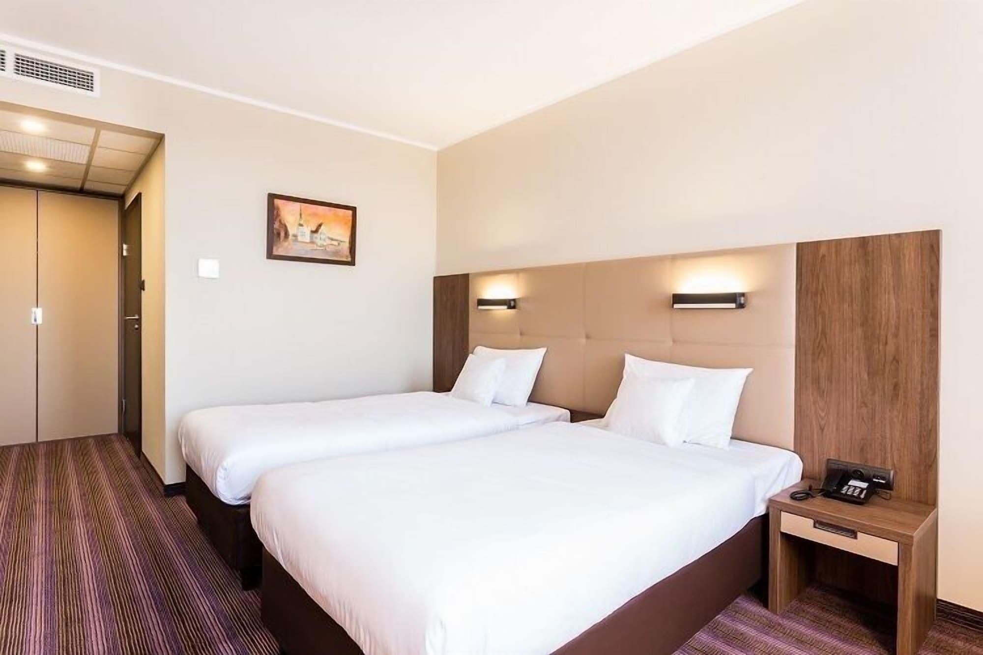 Hotel Desilva Premium Познань Экстерьер фото