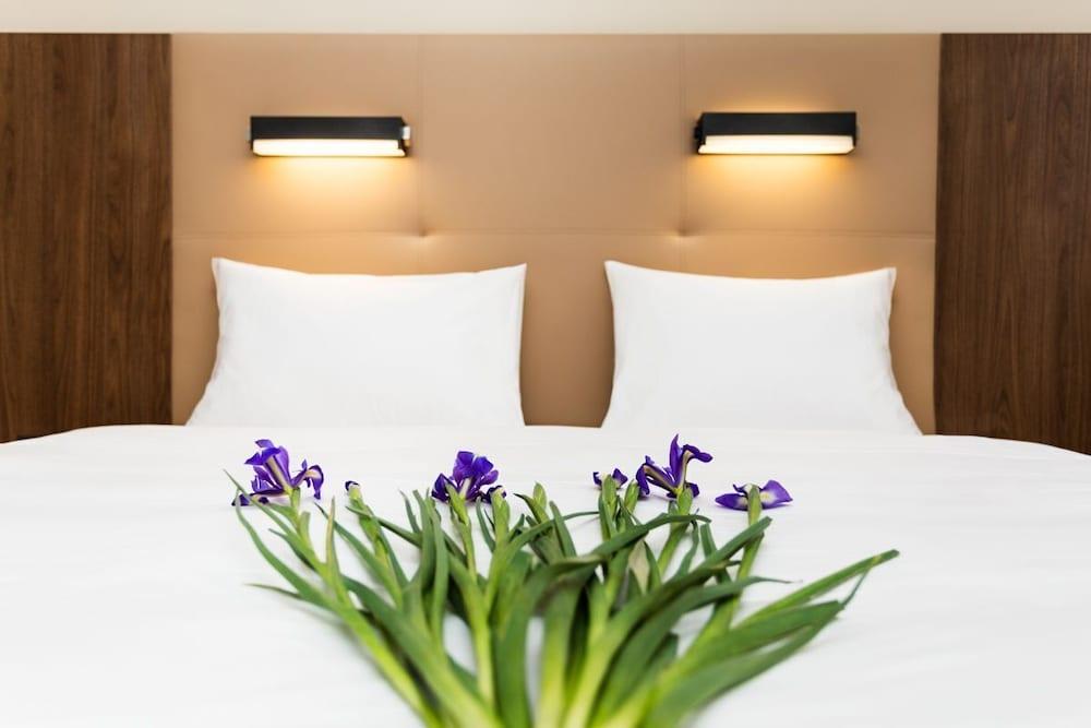 Hotel Desilva Premium Познань Экстерьер фото