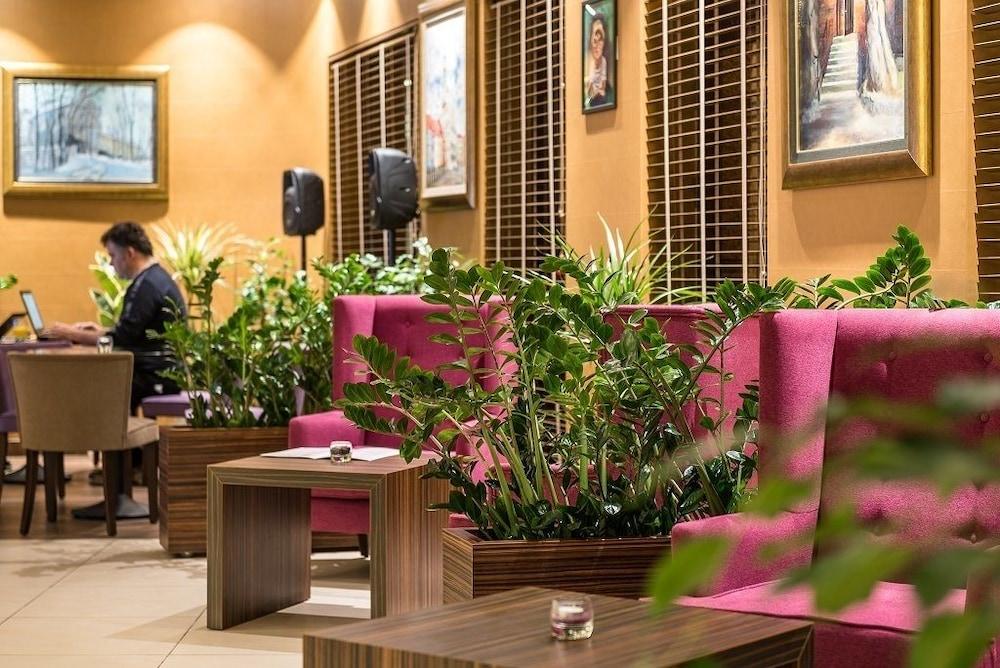 Hotel Desilva Premium Познань Экстерьер фото