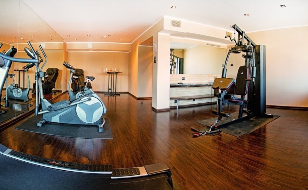 Hotel Desilva Premium Познань Экстерьер фото